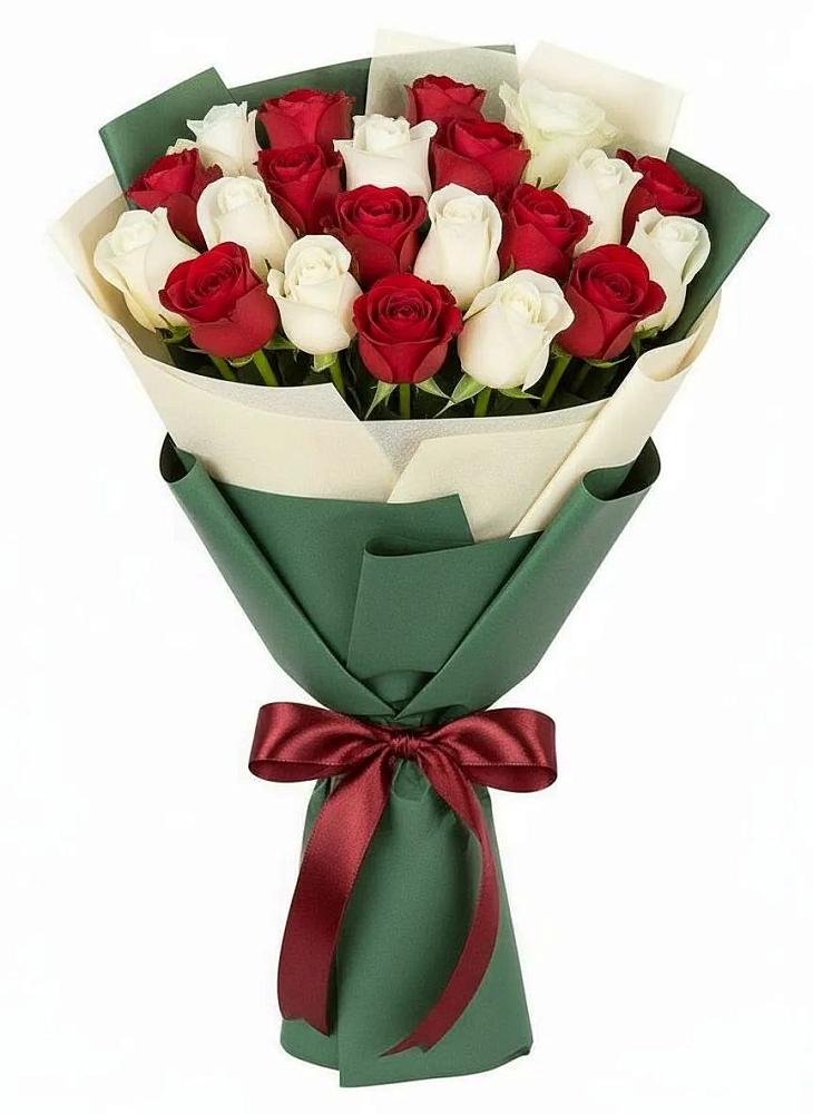 Букет Микс из красных и белых роз в Петропавловской Краснодарского края