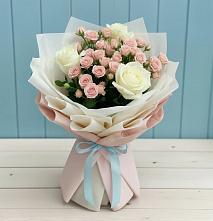 Букет цветов из:  Розы в Петропавловской Краснодарского края