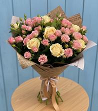 Букет цветов из:  Розы в Петропавловской Краснодарского края